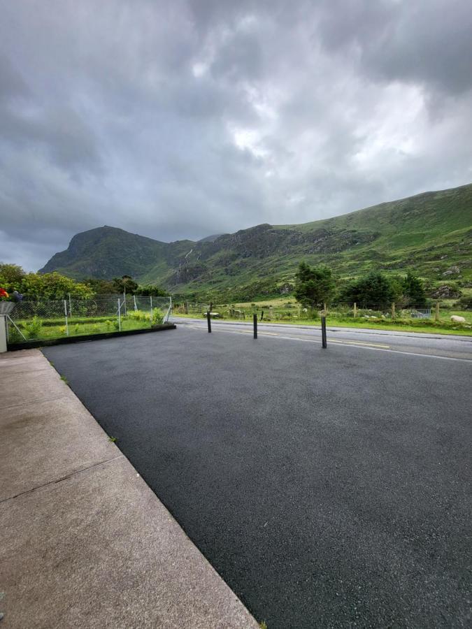 Colleen Bawn Cottage Gap Of Dunloe Kerry Laune Bridge Екстериор снимка